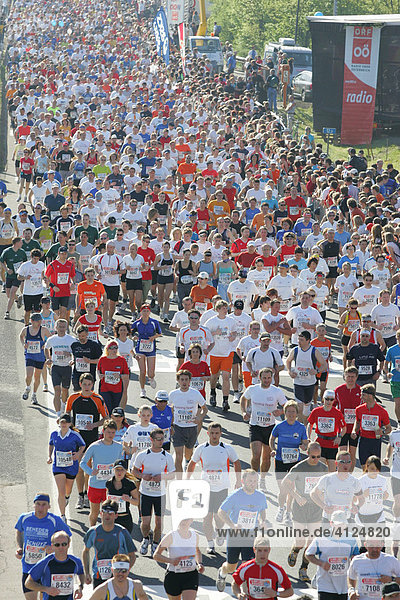Marathon-Lauf  Linz  Österreich  Europa