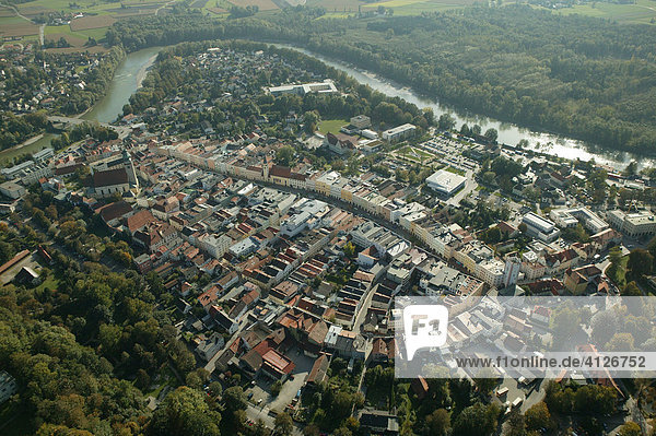 Altstadt  Luftaufnahme  Mühldorf am Inn  Oberbayern  Bayern  Deutschland  Europa
