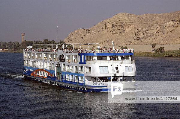 Cruise ship on the Nile  Egypt  Africa
