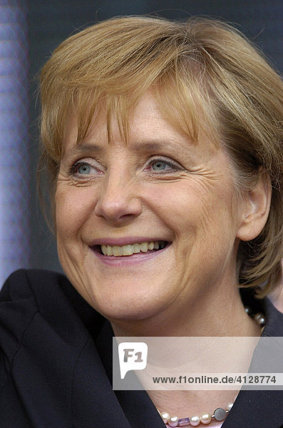 Bundeskanzlerin Dr. Angela Merkel