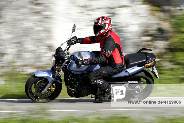 Honda CBF 600 motorcycle