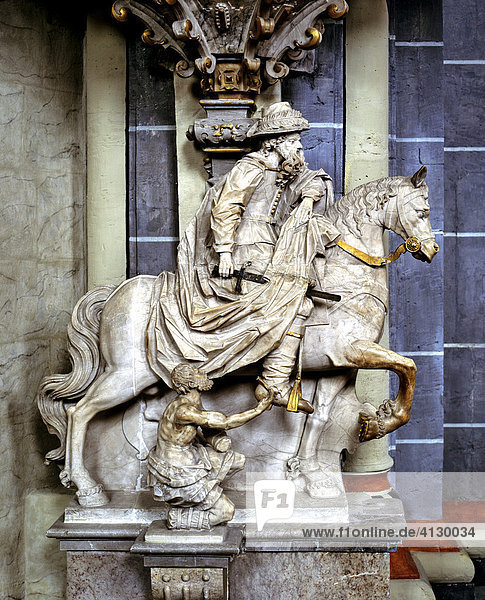 Statue of St. Martin at St. Martin's Church  Braunschweig  Lower Saxony  Germany  Europe