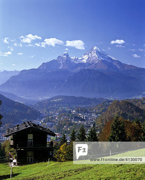 Blick zum Watzmann  Herbst  Berchtesgaden  Berchtesgadener Land  Oberbayern  Bayern  Deutschland