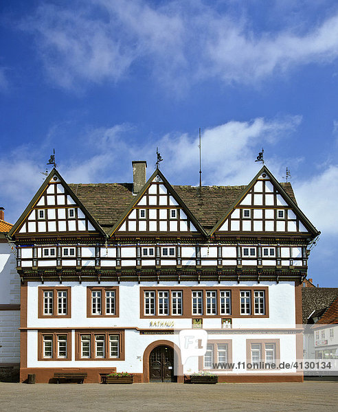 Rathaus Blomberg  aufgesetztes Fachwerkhaus  Kreis Lippe  Nordrhein-Westfalen  Deutschland
