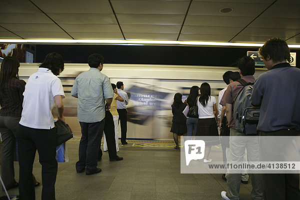 THA Thailand Bangkok In a subway staion organized waiting queues. |