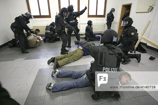 SWAT team exercise at a prison facility  Moers  North Rhine-Westphalia  Germany