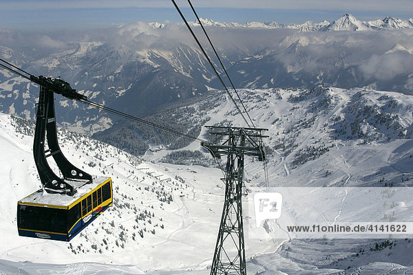 Gondel 150er Tux  Skigebiet Mayrhofen-Penken  Tirol  Österreich