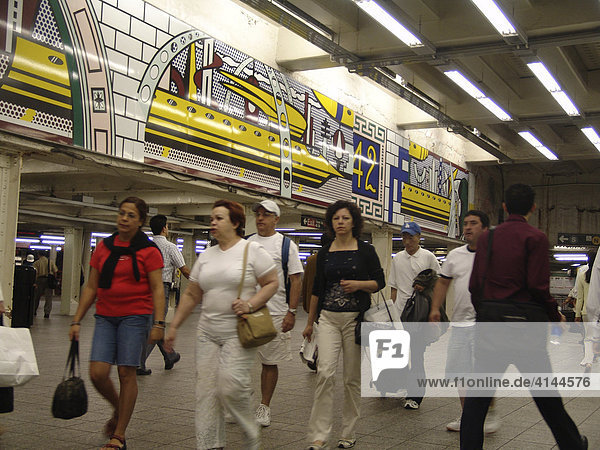 Usa Vereinigte Staaten Von Amerika New York City New Yorker Subway U Bahn U Bahn Station Bahnhof Times Square 42nd Street