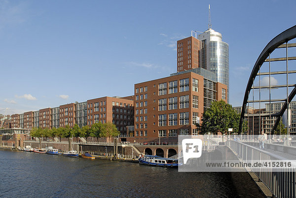 Hanseatic Trade Center an der Kehrwiederspitze in der Hamburger Hafencity  Hamburg  Deutschland