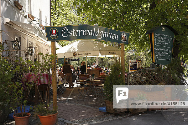 Biergarten Osterwaldgarten in Schwabing  München  Bayern  Deutschland  Europa