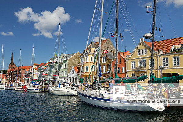 Segelschiffe im Stadthafen von Sonderborg  Region Syddanmark  Dänemark
