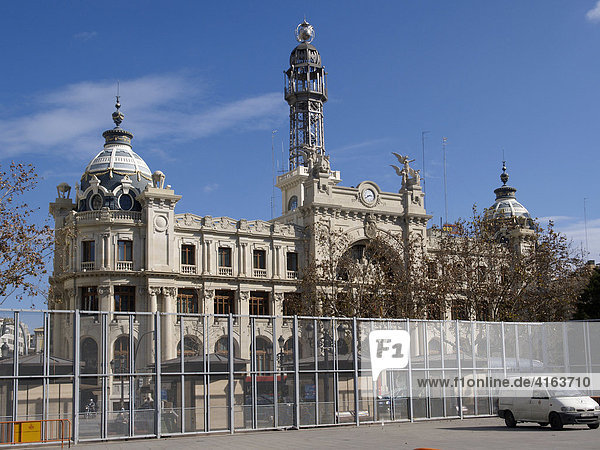 Das Postgebäude von Valencia am Rathausplatz  Plaza del Ayuntamienzo  Spanien