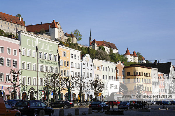 Stadtplatz in Burghausen  Oberbayern  Deutschland