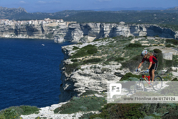 Mountainbiking  Bonifacio  Korsika  Frankreich