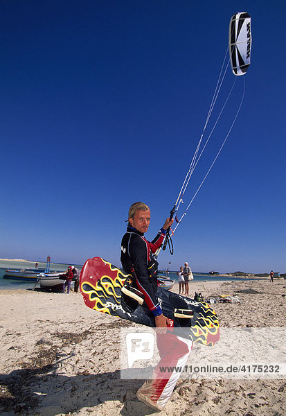 Kitesurfen  Djerba  Tunesien  Afrika