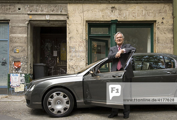 Unternehmensberater Roland Berger fährt Bentley