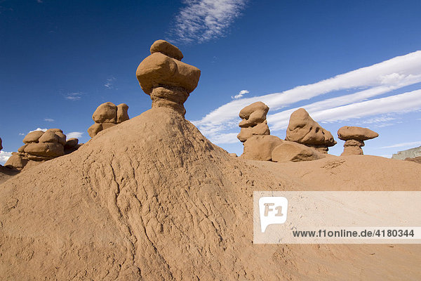 Sandsteinformationen im Goblin Valley State Park  Utah  Vereinigte Staaten von Amerika