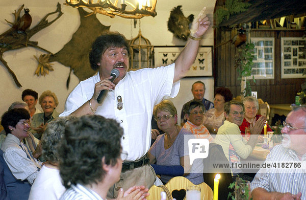 Folkloristic musician and entertainer Achim Mentzel at an event