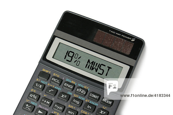 Schriftzug 19% Mehrwertsteuer im Display eines Taschenrechners