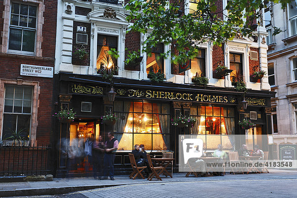 Sherlock Holmes Pub in London  Großbritannien