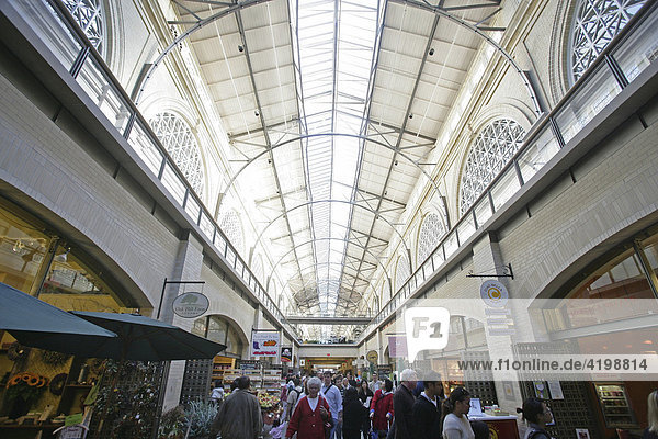 Markthalle im ehemaligen Ferry-Terminal von San Francisco  Kalifornien  USA