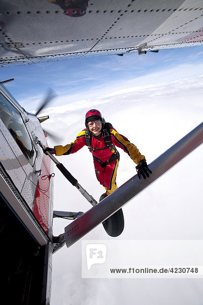 Female parachute jumper  Saanen  Canton Bern  Switzerland