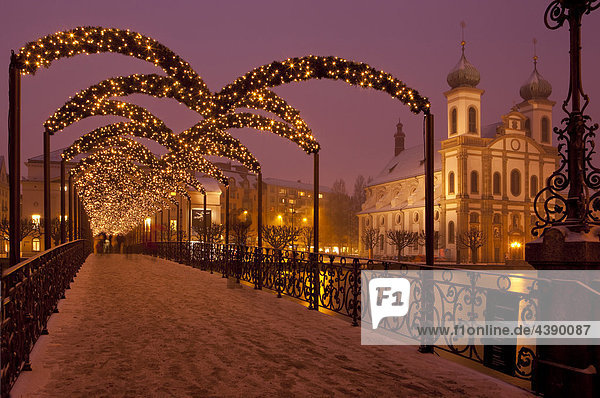 öffnungszeiten Weihnachten 2022 Luzern abends, Advent, Beleuchtung, Brücke, Kanton Luzern, Schnee, Stadt