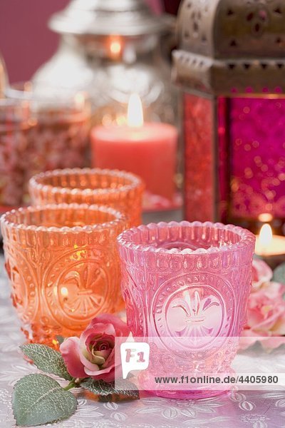 Nahöstlichen Dekorationen: Windlichter  Rosen  Laternen  Kerzen