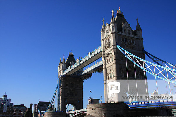 Great Britain  England  UK  United Kingdom  London  travel  tourism  Tower Bridge  landmark