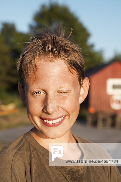Lächelnd Teenager Porträt