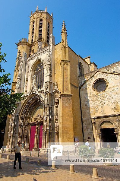 Saint-Sauveur cathedral  Aix-en-Provence  Bouches-du-Rhône  Provence-Alpes-Côte d´Azur  France
