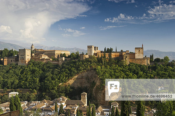 Alhambra  Granada  Andalusien  Spanien  Europa