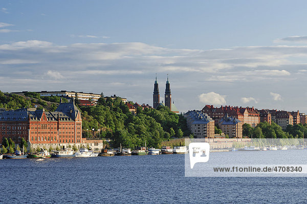 Zentrum von Stockholm vom Meer aus gesehen  Schweden  Skandinavien  Europa