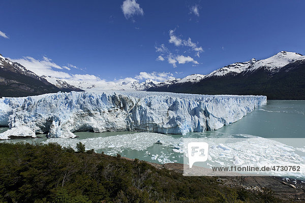 Gletscherfront des Gletschers Perito Moreno  Parque Nacional Los Glaciares  Patagonien  Argentinien  Südamerika