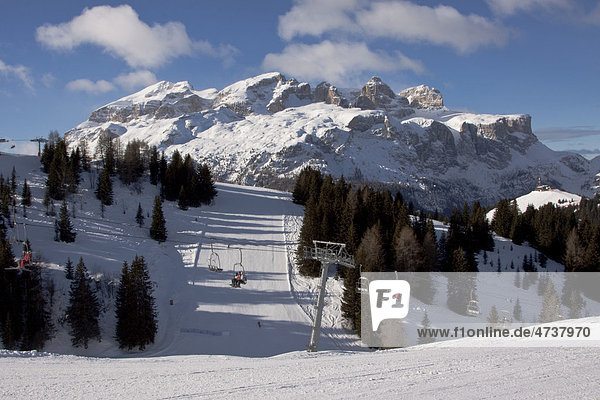 La Villa Stern  Alta Badia ski-region  Sella massif  Sellaronda ski circuit  Dolomites  Italy  Europe