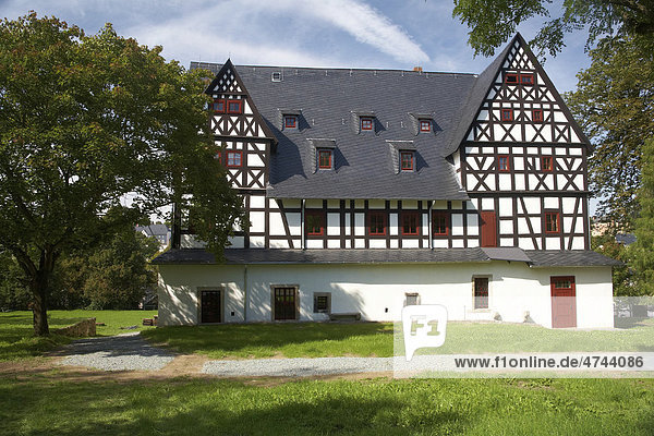 Schloss Treuen unteren Teils  Fachwerk  neu saniert  Vogtland  Sachsen  Deutschland  Europa