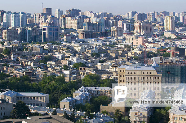 Blick über Baku  Aserbaidschan  Vorderasien