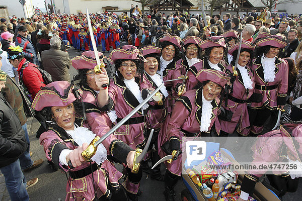 Karneval Schwerdonnerstagsumzug in Weitersburg Rheinland-Pfalz Deutschland Europa