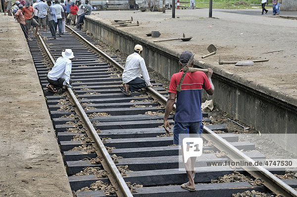 Maintenance works on railway tracks  railway station in Ragama  Sri Lanka  Ceylon  Asia