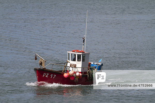 Fischerboot  Cornwall  England  Großbritannien  Europa