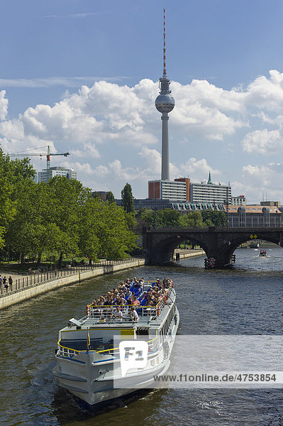 Pleasure boats on the river Spree  the Berlin TV Tower at back  Mitte district  Berlin  Germany  Europe