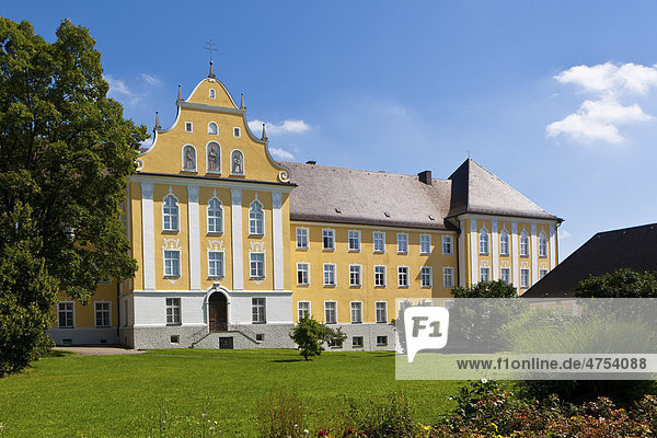 Kloster Mödingen  Diözese Augsburg  Bayern  Deutschland  Europa