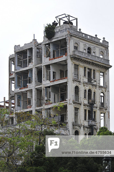 Ruine hinter dem Kapitol Havanna Altstadt Kuba Karibik Mittelamerika