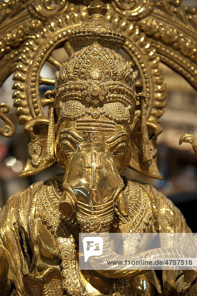 Hinduismus  Gott Ganesha  Elefantengott  Gott für Glück  Weisheit  Intelligenz  Figur aus Messing  Souvenir  Agra  Bundesstaat Uttar Pradesh  Indien  Südasien  Asien