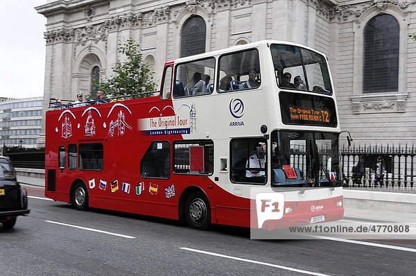 Bus Tours of London Sightseeing Tour  London  England  United Kingdom  Europe