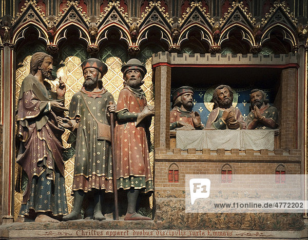 Szene aus dem Leben Christus  der auferstandene Christus erscheint zwei Jüngern in Emmaus  Notre Dame de Paris Kathedrale  Paris  Frankreich