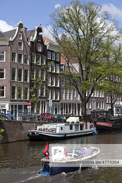 Bootsfahrt auf der Prinsengracht  Amsterdam  Holland  Niederlande  Europa