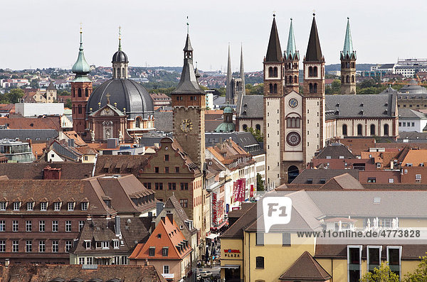 Blick auf die Innenstadt von Würzburg  Bayern  Deutschland  Europa