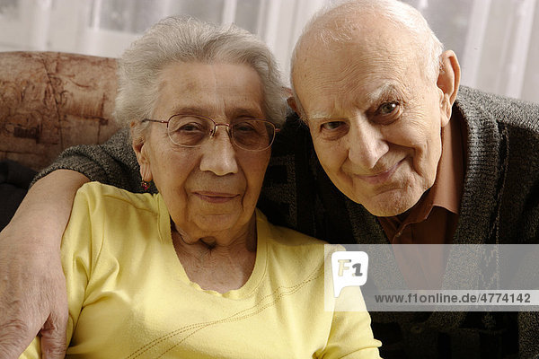 Paar  Senior  92 Jahre  Seniorin  89 Jahre