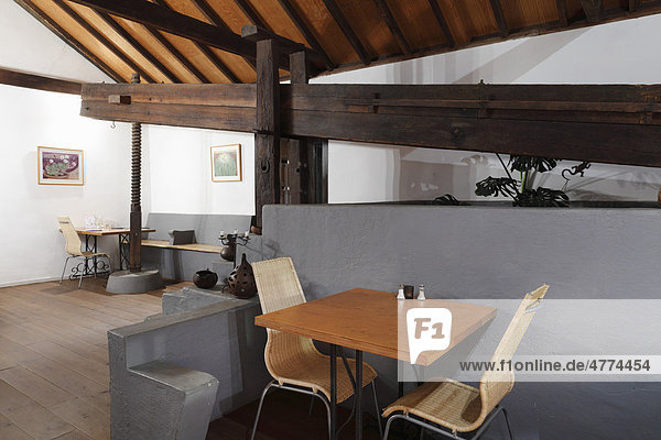 Restaurant mit Weinpresse Hotel AÒaterve Vallehermoso La Gomera Kanaren Spanien Europa